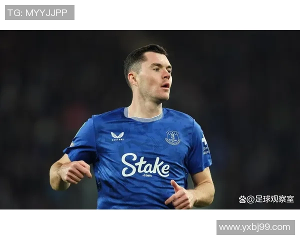 足球明星基恩的艺术之旅：从绿茵场到画布的精彩转变